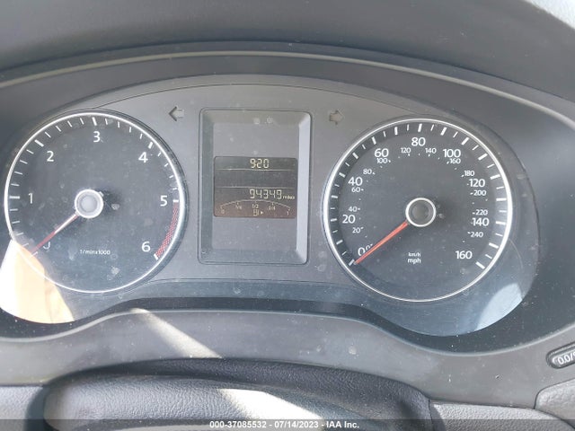 3VWLL7AJ2EM318353 Volkswagen Jetta Sedan Tdi W/premium/nav