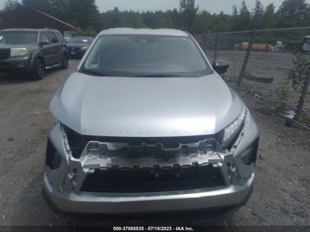 JA4ATVAA5NZ051376 Mitsubishi Eclipse Cross Le