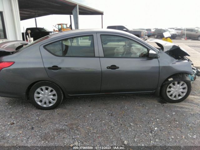 3N1CN7AP3JL813228 Nissan Versa Sedan S Plus