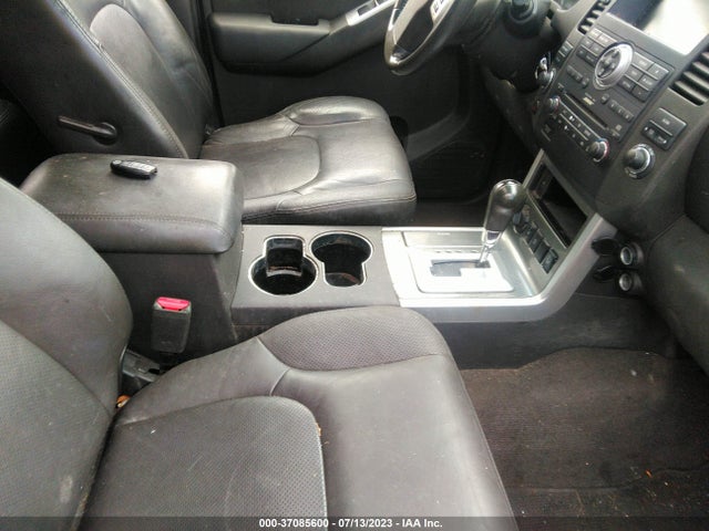 2009 NISSAN PATHFINDER SE VIN: 5N1AR18B89C615831