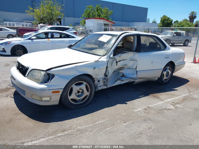 1998 LEXUS LS 400 LUXURY SDN VIN: JT8BH28F6W0104800