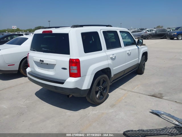 1C4NJPBA4FD343008 Jeep Patriot Altitude Edition