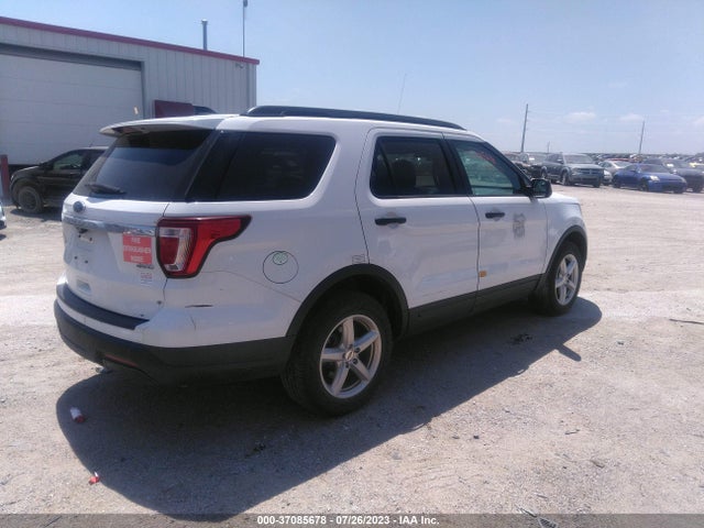 Ford Explorer Base 2018 1FM5K8B8XJGA91834 Image 10