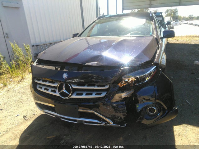 WDCTG4GB3JJ372154 Mercedes-Benz Gla Gla 250