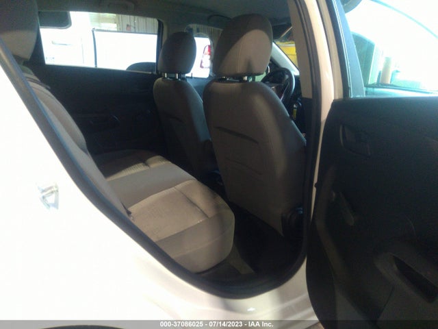 Chevrolet SONIC LT 2017 1G1JG6SH7H4168558 Image 8