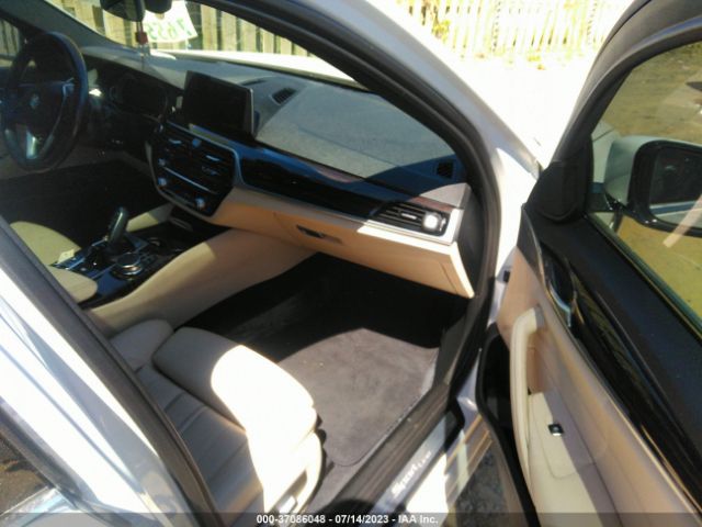 WBAJA7C35HG458455 BMW 5 Series 530i Xdrive