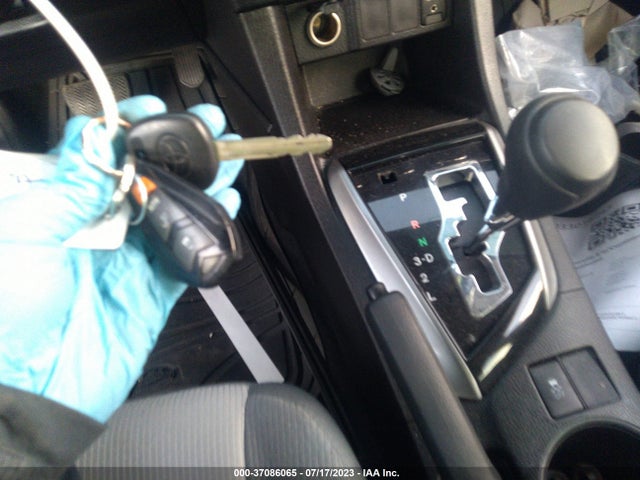 Toyota COROLLA LE 2015 5YFBURHE6FP272178 Image 11