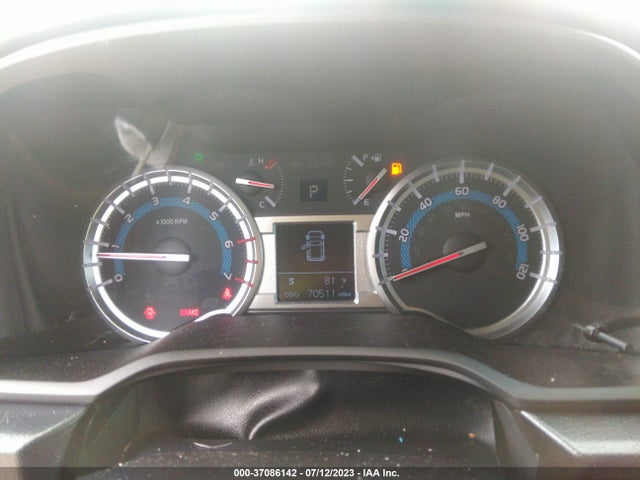 Toyota 4RUNNER SR5 2018 JTEBU5JR9J5526103 Image 13