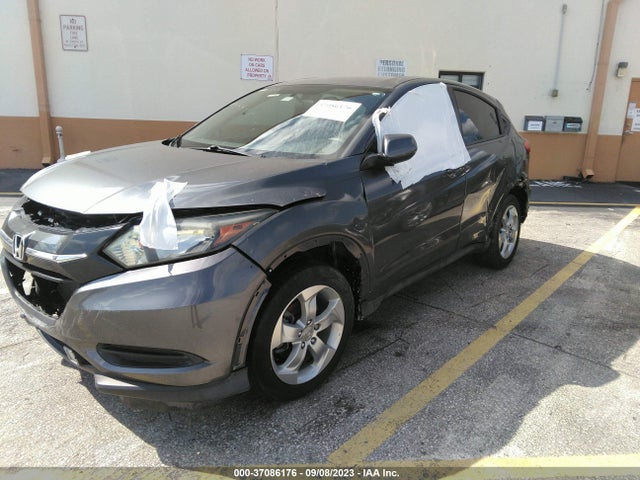 Honda HR-V LX 2016 3CZRU5G32GM719437 Image 2