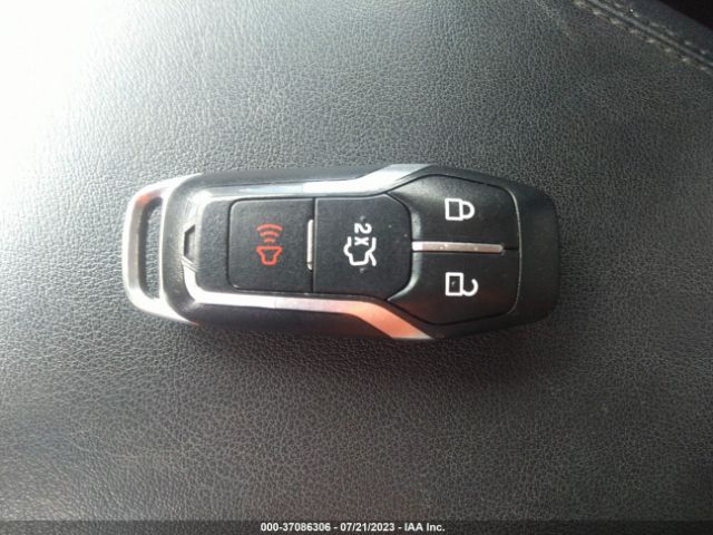 2FMTK3J82FBC07070 Ford EDGE SEL
