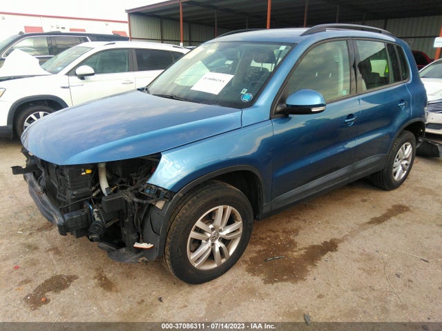 WVGAV7AX8HK009938 Volkswagen TIGUAN