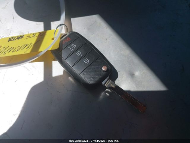 5XXGM4A77FG369497 KIA Optima Lx