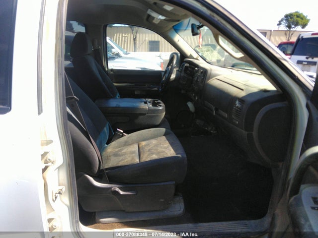 2009 CHEVROLET SILVERADO 1500 LT VIN: 3GCEK23369G161415