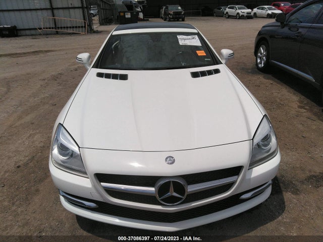 2015 Mercedes-Benz SLK-Class, VIN: WDDPK4HA3FF096621