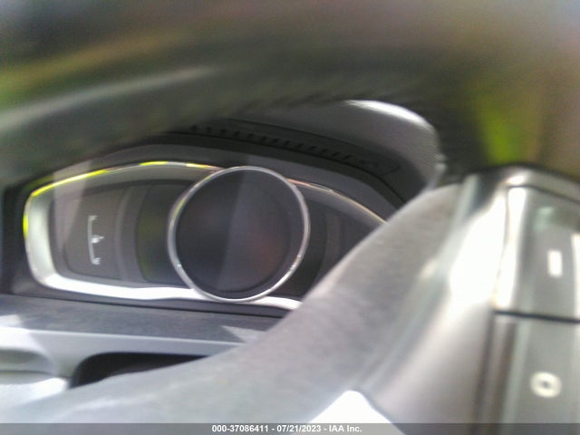 2015 Volvo V60, VIN: YV4612HK7F1001588