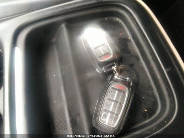 2C4RC1BG6HR527251 Chrysler Pacifica Touring-l