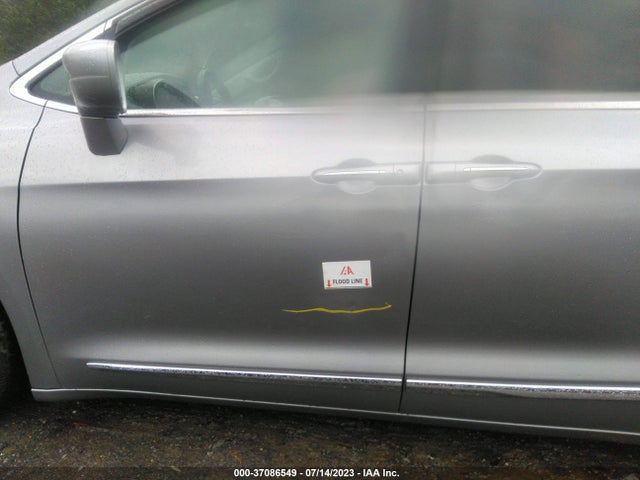 2C4RC1BG6HR527251 Chrysler Pacifica Touring-l