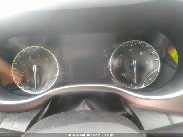2C4RC1BG6HR527251 Chrysler Pacifica Touring-l