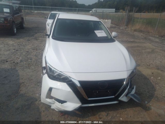 3N1AB8BV2NY281708 Nissan SENTRA S