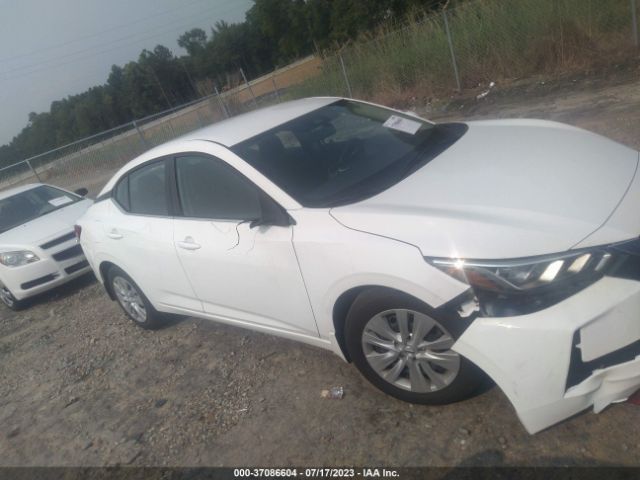 3N1AB8BV2NY281708 Nissan SENTRA S