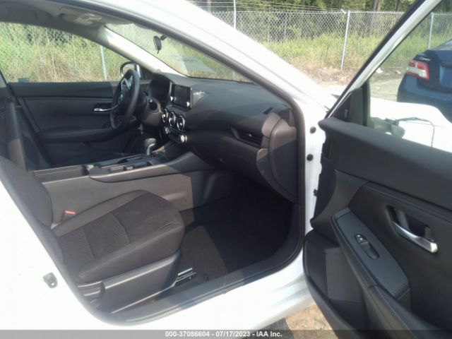 3N1AB8BV2NY281708 Nissan SENTRA S