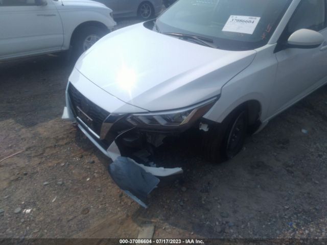 3N1AB8BV2NY281708 Nissan SENTRA S