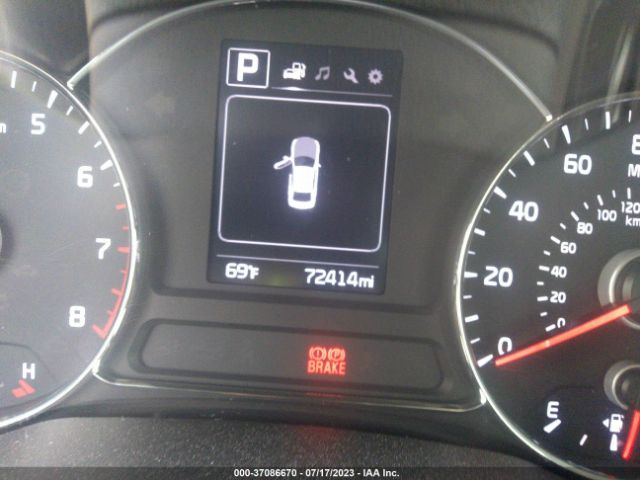 KNAFK5A80H5685800 KIA Forte5 Lx