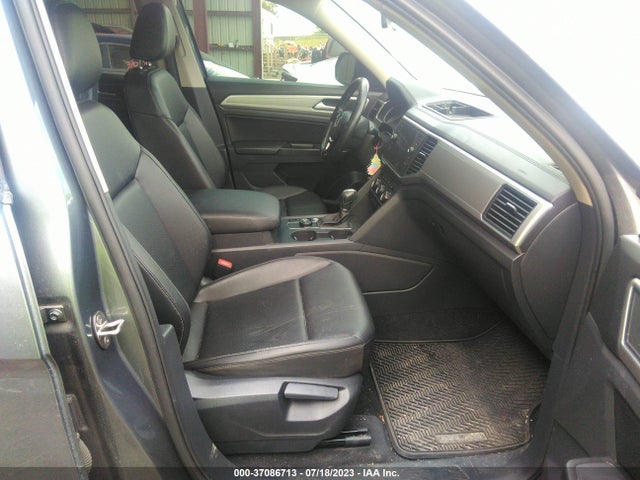 1V2KR2CA0JC573008 Volkswagen Atlas 3.6l V6 Se
