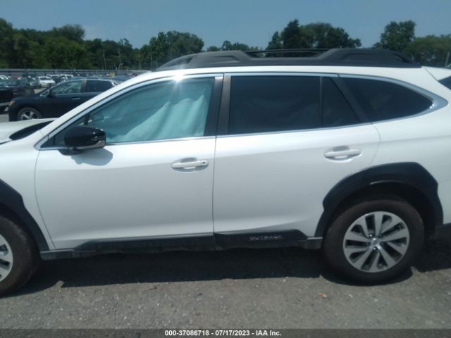 4S4BTADC8P3213938 Subaru Outback Premium