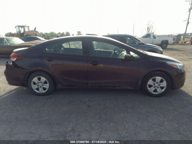 3KPFK4A77JE194638 KIA FORTE LX
