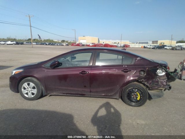 3KPFK4A77JE194638 KIA FORTE LX
