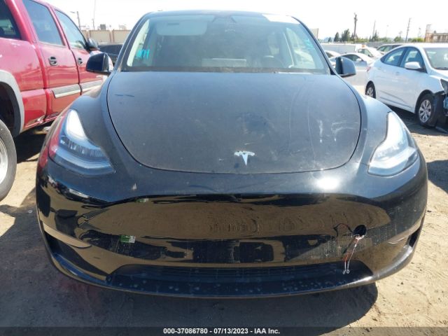 7SAYGDEE6NF442593 Tesla Model Y Long Range