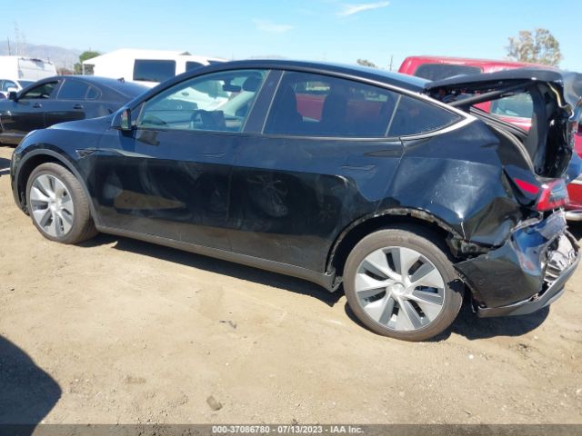 7SAYGDEE6NF442593 Tesla Model Y Long Range