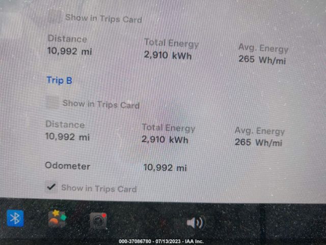 7SAYGDEE6NF442593 Tesla Model Y Long Range