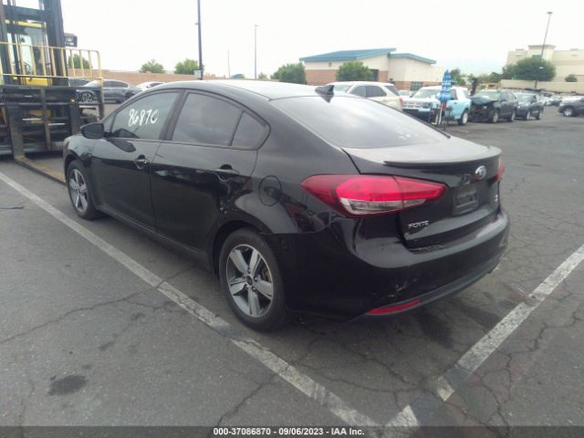 3KPFL4A70JE219098 KIA FORTE S