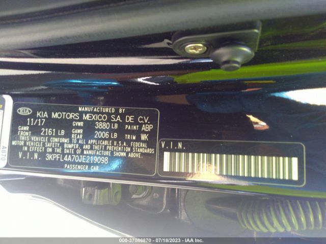 3KPFL4A70JE219098 KIA FORTE S