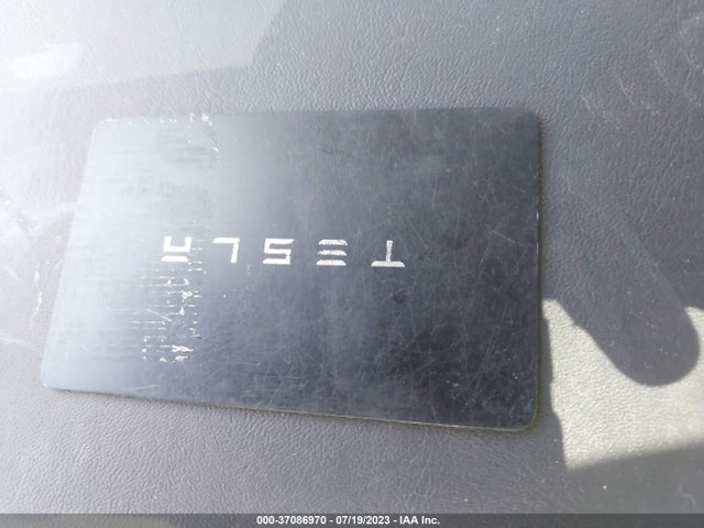 Tesla Model 3 Long Range 2022 5YJ3E1EB9NF210717 Image 17