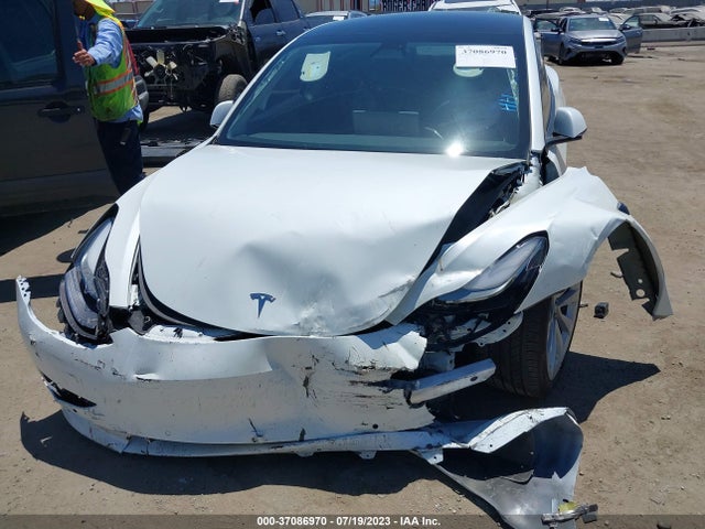 Tesla Model 3 Long Range 2022 5YJ3E1EB9NF210717 Image 13