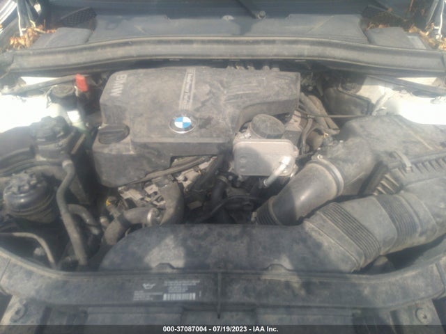 BMW X1 Xdrive28i 2014 WBAVL1C58EVY11031 Image 10
