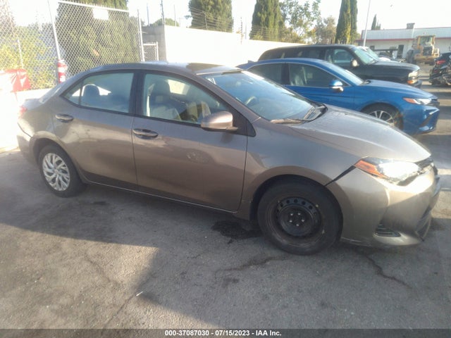 Toyota COROLLA LE 2018 5YFBURHE3JP775501 Image 5