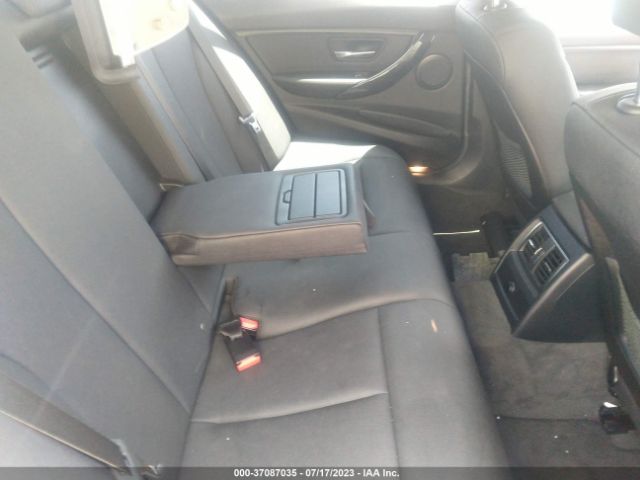 WBA8E1G57JNU90627 BMW 3 Series 320i