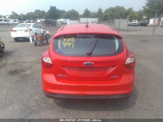 2012 FORD FOCUS SE VIN: 1FAHP3K2XCL433901