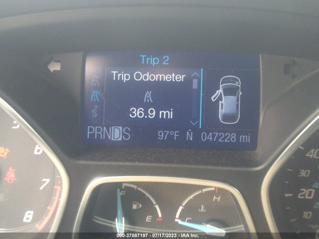 2012 FORD FOCUS SE VIN: 1FAHP3K2XCL433901