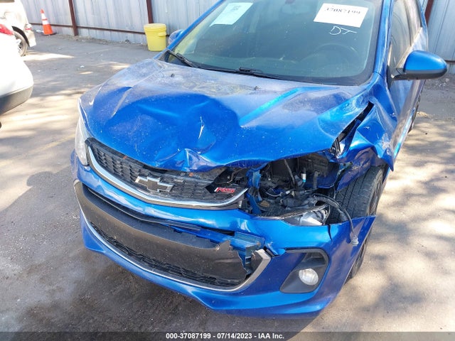 Chevrolet SONIC LT 2018 1G1JD6SB2J4108696 Image 12