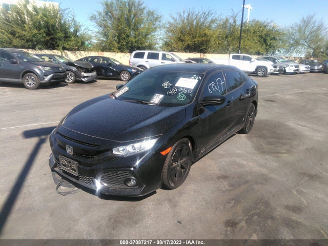 Honda Civic Hatchback Ex 2018 SHHFK7H57JU423026 Image 2