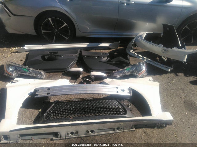 Toyota COROLLA SE 2020 JTDP4RCE6LJ043562 Image 4