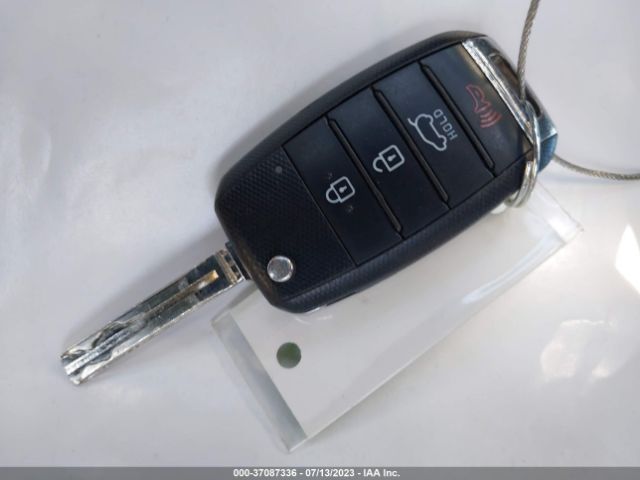 KNDPM3AC4K7509290 KIA Sportage Lx