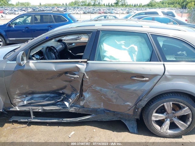 WA1UFAFL9EA062273 Audi Allroad Premium Plus