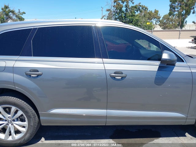 WA1AHAF71HD043946 Audi Q7 PREMIUM
