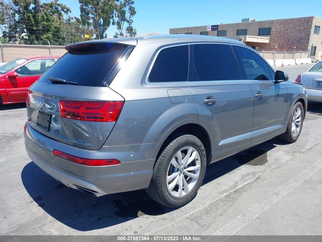 WA1AHAF71HD043946 Audi Q7 PREMIUM